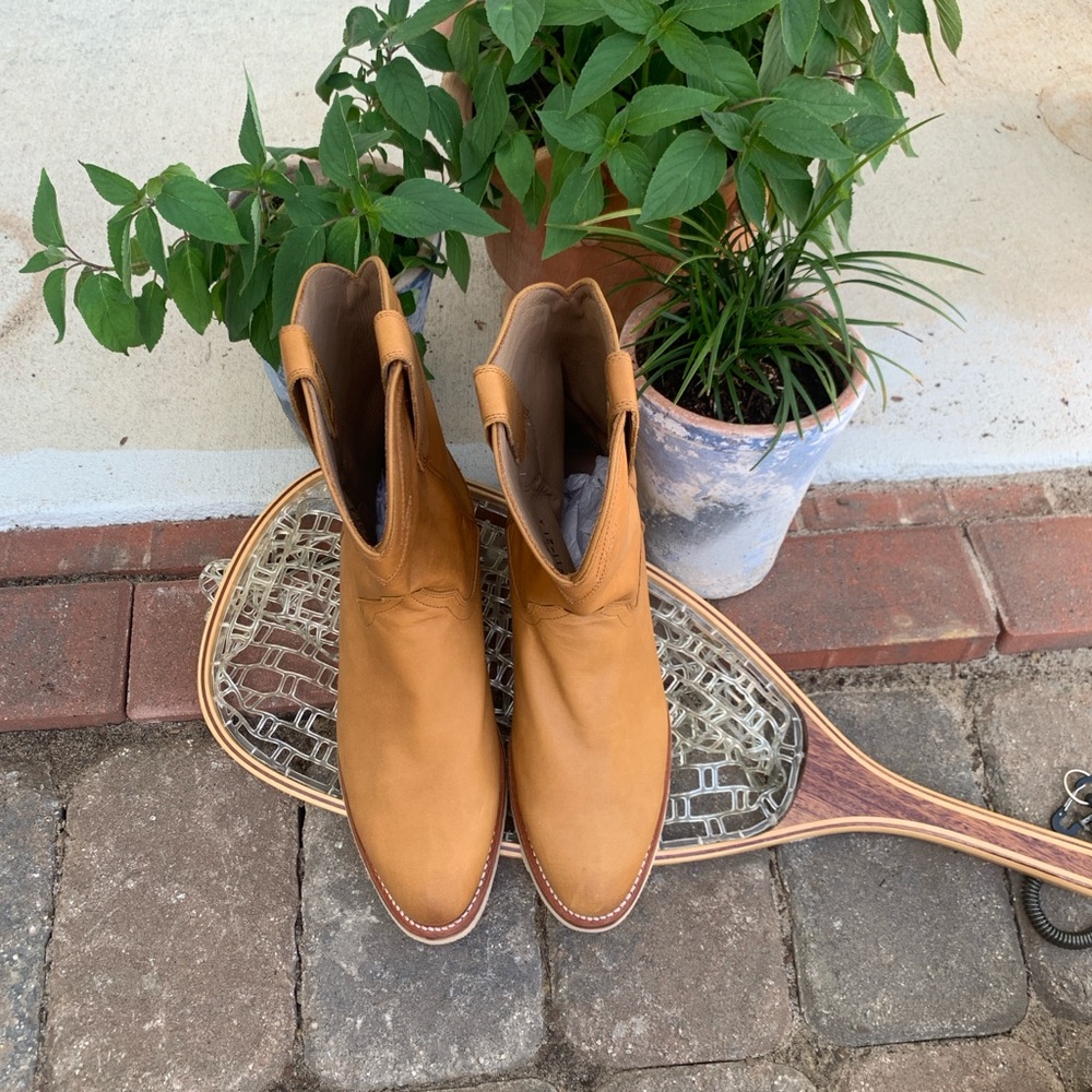 Tecovas, The Knox, 9, average width of D, never worn, only tried on